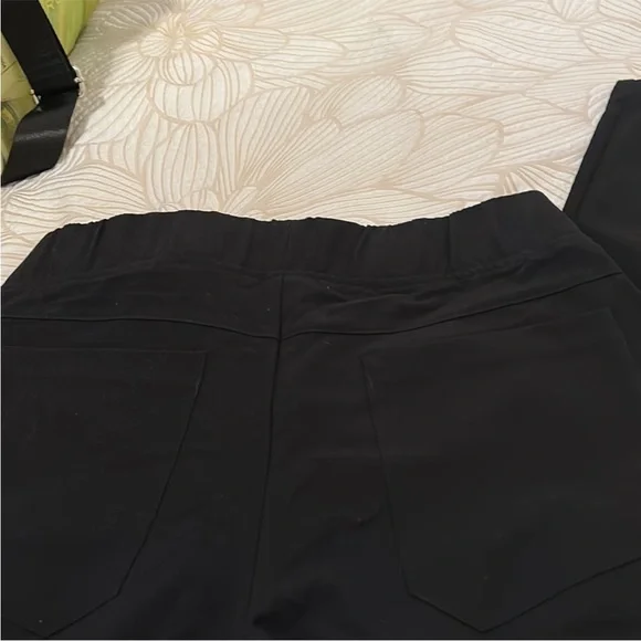 FIGS BLACK SCRUB PANTS WOMENS SIZE S - Picture 4 of 5